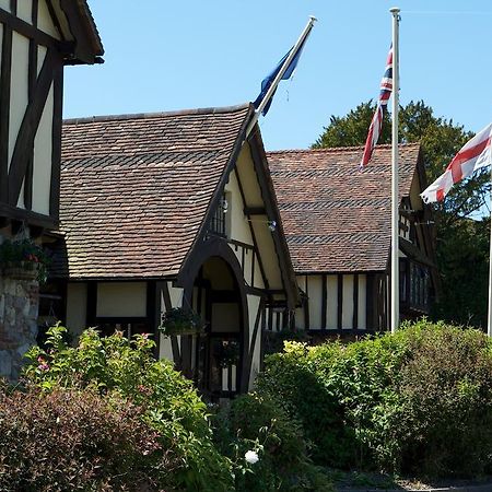 The Horseshoe Inn Herstmonceux ภายนอก รูปภาพ