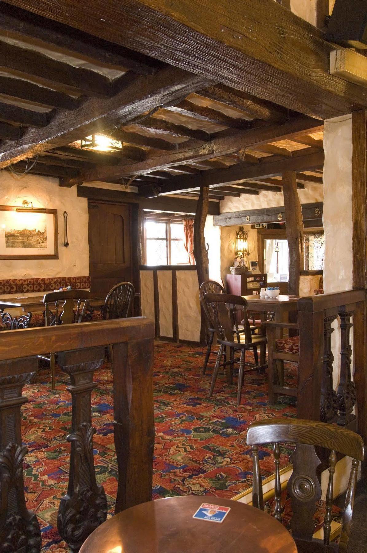 The Horseshoe Inn Herstmonceux ภายนอก รูปภาพ